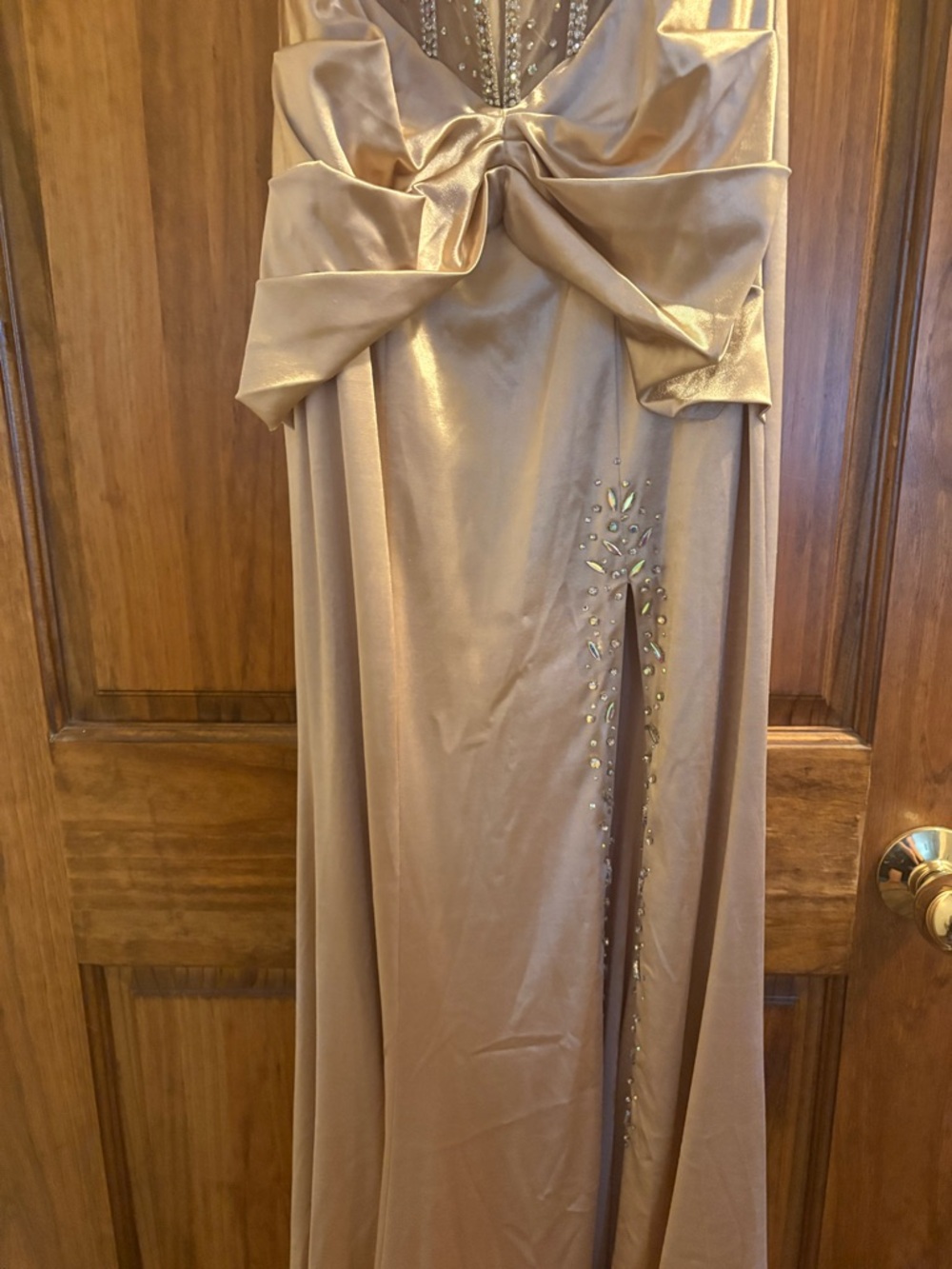 Jovani D5409 champagne Off-shoulder Neckline Long Mermaid Dress new size 4 - Picture 6 of 15